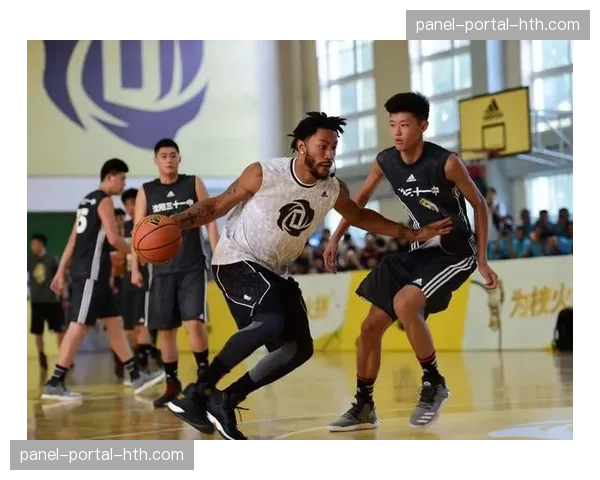 青少年篮球训练营将NBA球星的训练视频作为教学素材，通过付费流媒体频道向学员分发。